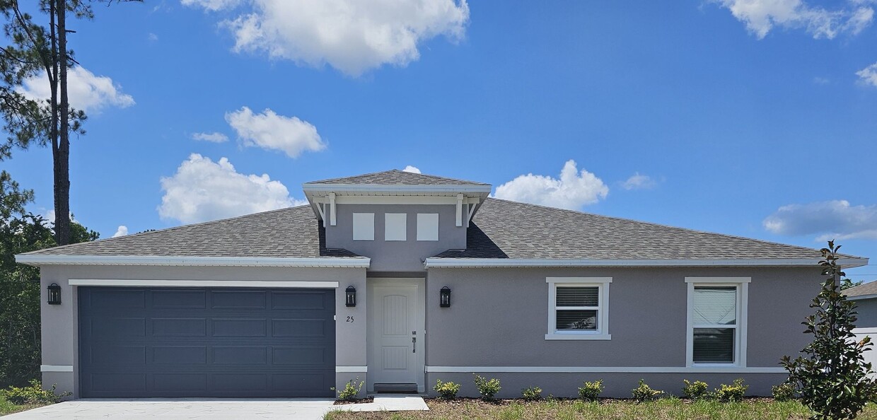 Primary Photo - *****STUNNING BRAND NEW 4/2 HOME IN PALM C...