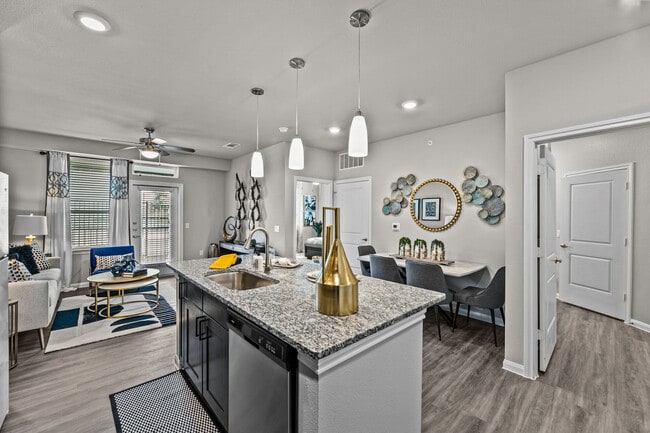 Building Photo - The Summit At Walnut Creek