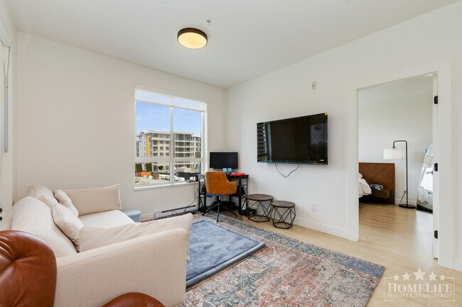 Building Photo - 2 Bed, 2 Bath Condo for Rent in Willoughby!