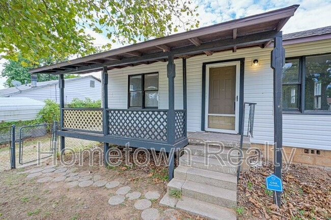 Photo - 2805 N Shady Nook Way House