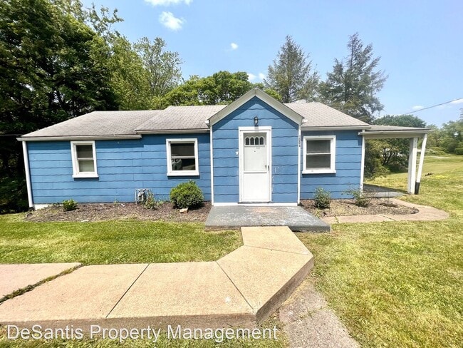 Building Photo - 3 br, 1 bath House - 1004 Gringo Rd