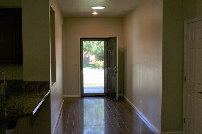 Building Photo - South Reno/Veterans Home