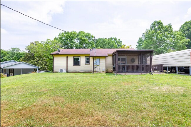 Foto del edificio - 392 Winchester Rd