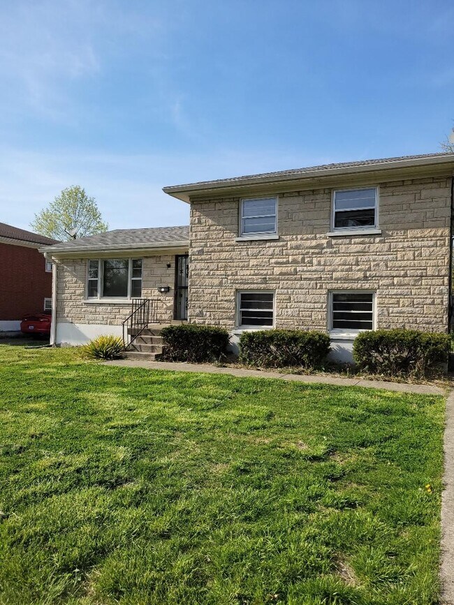 Building Photo - 4017 Naomi Dr