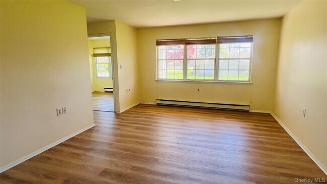 Foto del edificio - 399 Woodbridge Dr
