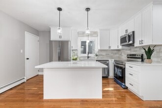 Building Photo - 29 Cambridge Ave