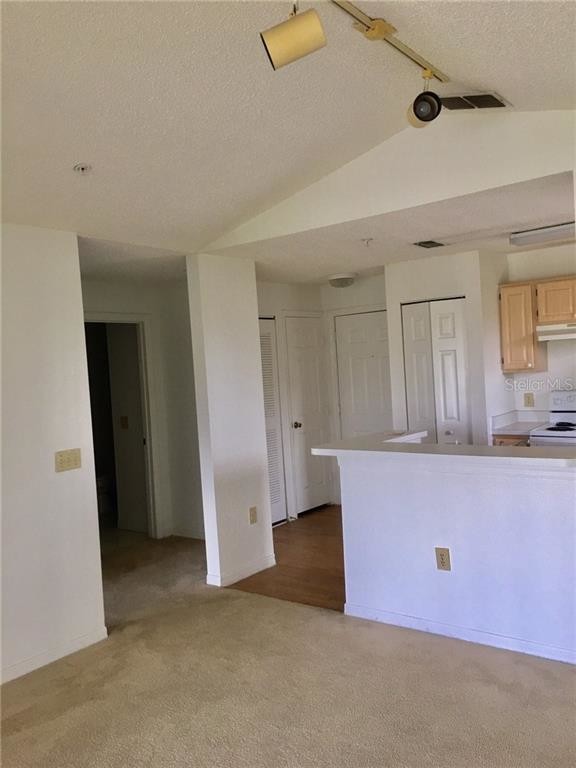 Building Photo - 4285 Summer Landing Dr