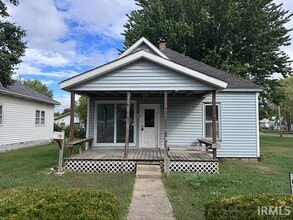 Building Photo - 625 E Beech St