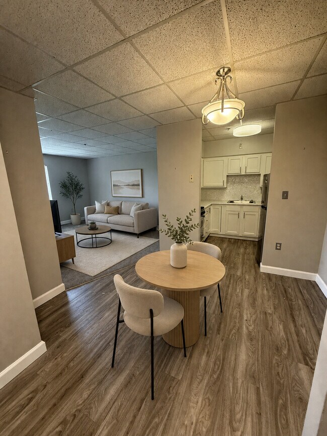 Foto del edificio - Legacy Eastgate Apartments