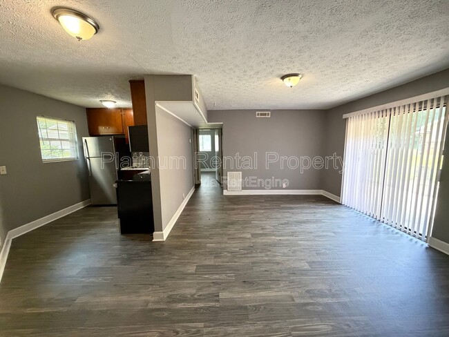 Foto del edificio - 1502 Waverly Way