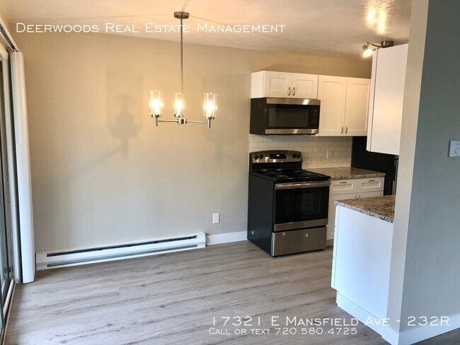 Foto del edificio - 17321 E Mansfield Ave