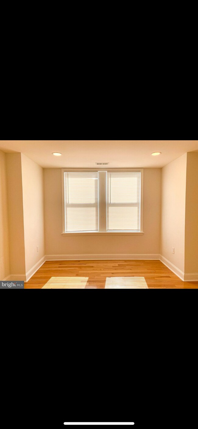 Dormitorio - 5245 Pennsgrove St