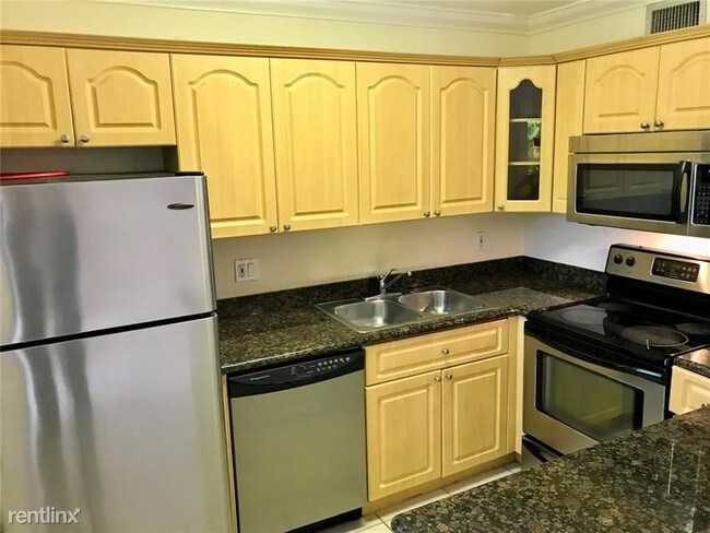 Foto del edificio - 1401 NE 53rd St