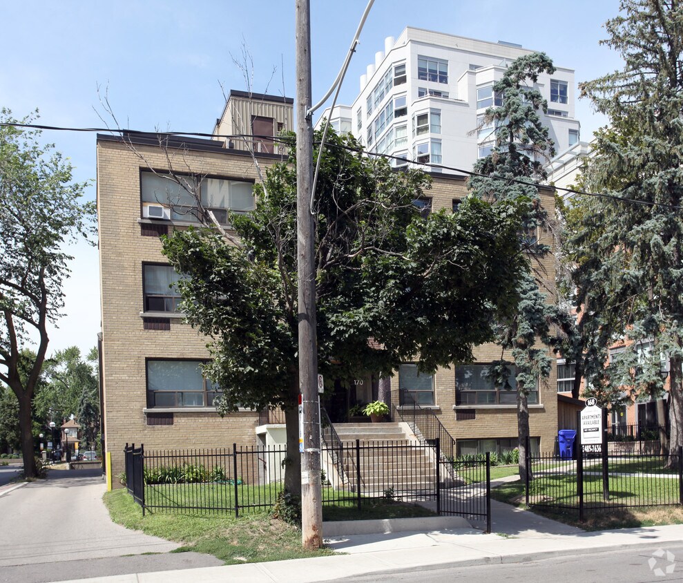 168170 Erskine Ave, Toronto, ON M4P 2L8 Apartments 168170 Erskine