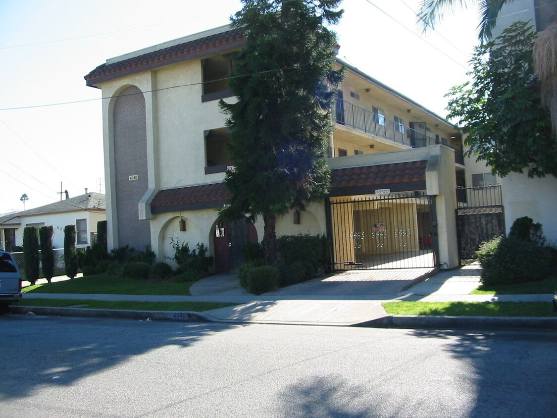 Photo - 4040 W 130th St (Hawthorne, CA)