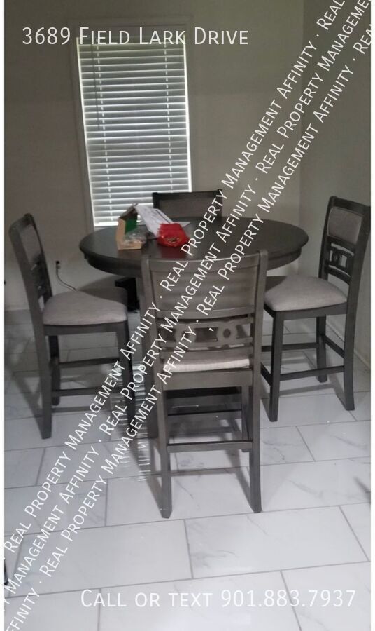 Foto del edificio - 3689 Field Lark Drive-