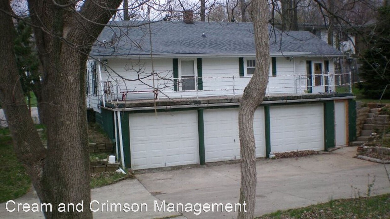 Foto principal - 2 br, 2 bath House - 1000 West Country Club