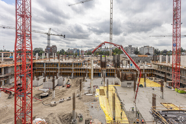 7/2022 - Oakridge Center Building 11