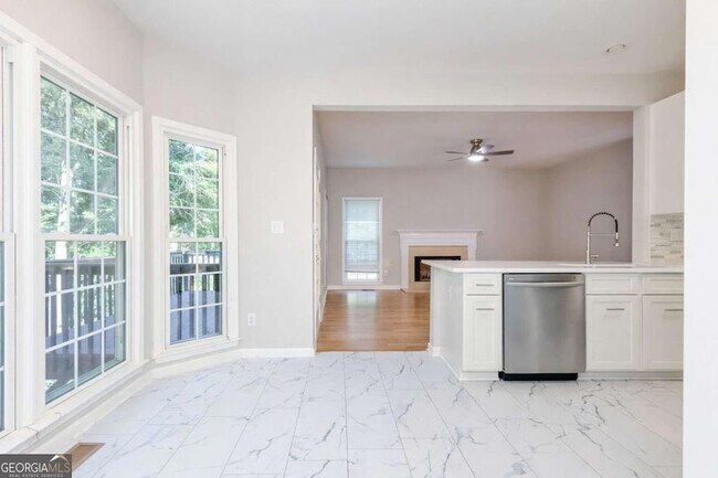 Foto del edificio - 3418 Rose Arbor Ct