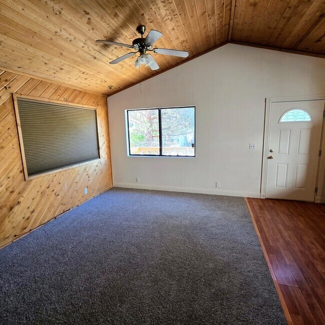 Foto del edificio - 2086 9th Ln