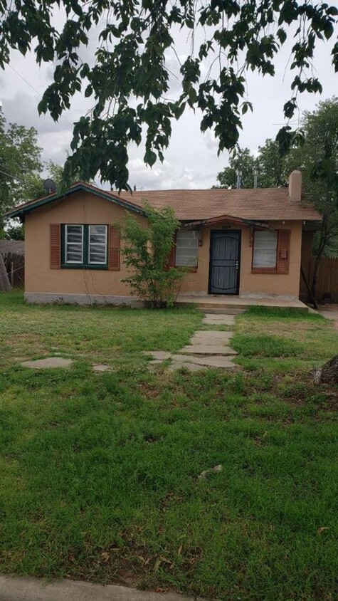 Primary Photo - Adorable 2bedroom 1bathroom