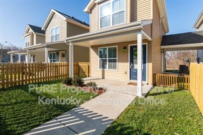 Building Photo - 3571 Arbor Dr