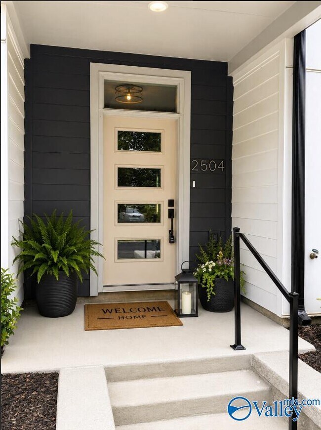 Foto del edificio - 2504 Freeman Rd SW