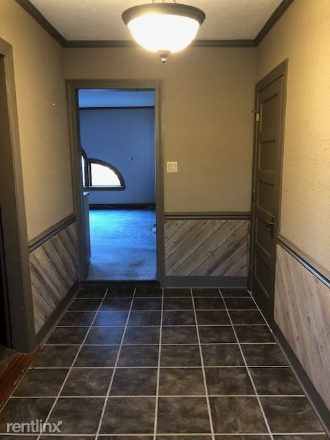 Building Photo - 3 br, 3.5 bath House - 2210 Tennyson Dr