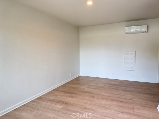Foto del edificio - 251 N Oakland Ave