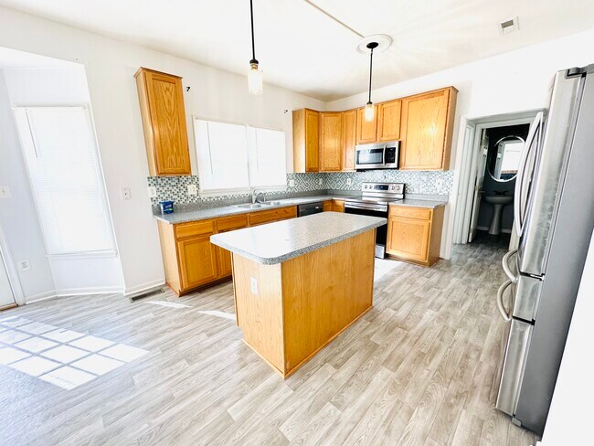 Building Photo - 19 Sunrise Valley Ct