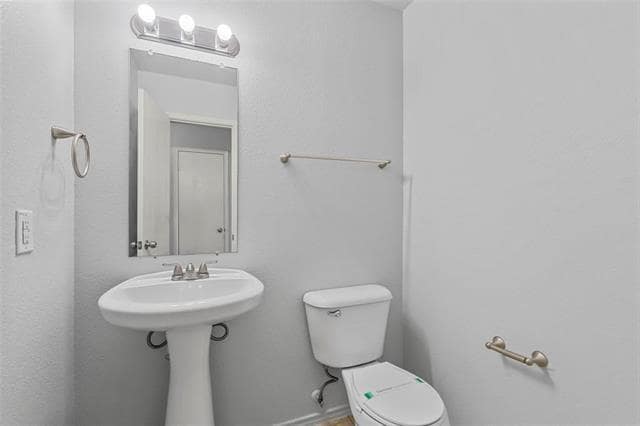 Building Photo - 9120 Quarter Horse Ln
