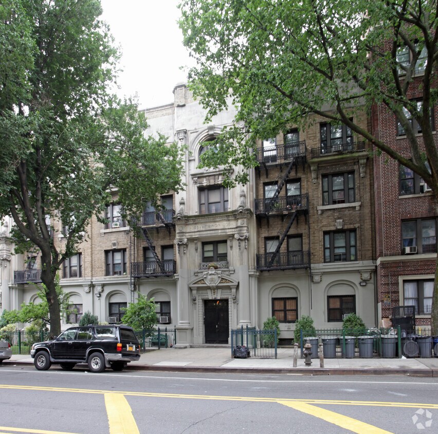 Building Photo - 708 Ocean Ave