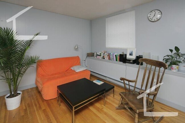 Foto del edificio - HOT Allston 2BR/1Bath Listing!