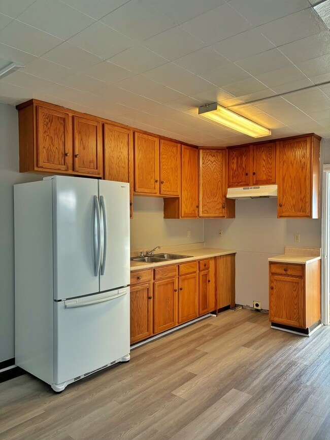 Building Photo - Charming 3-Bedroom Home with Outdoor Space in the Heart of Allentown