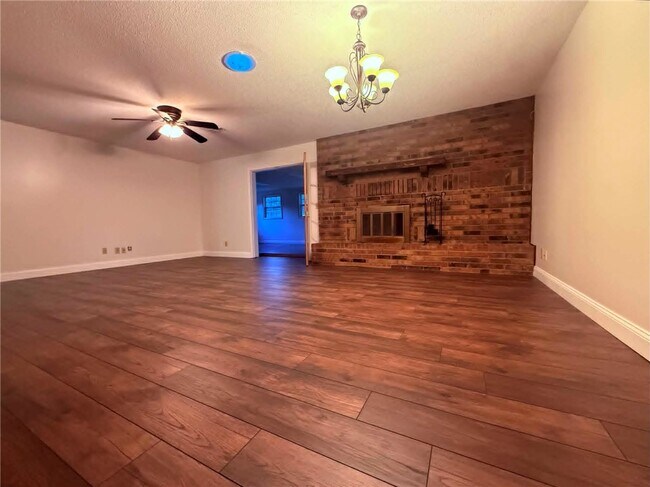 Building Photo - 3761 N Whippoorwill Ct