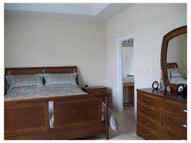 Foto del edificio - 1355 Misty Glen Ln