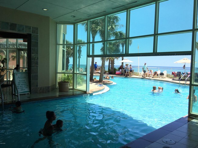 Foto del edificio - 15625 Front Beach Rd