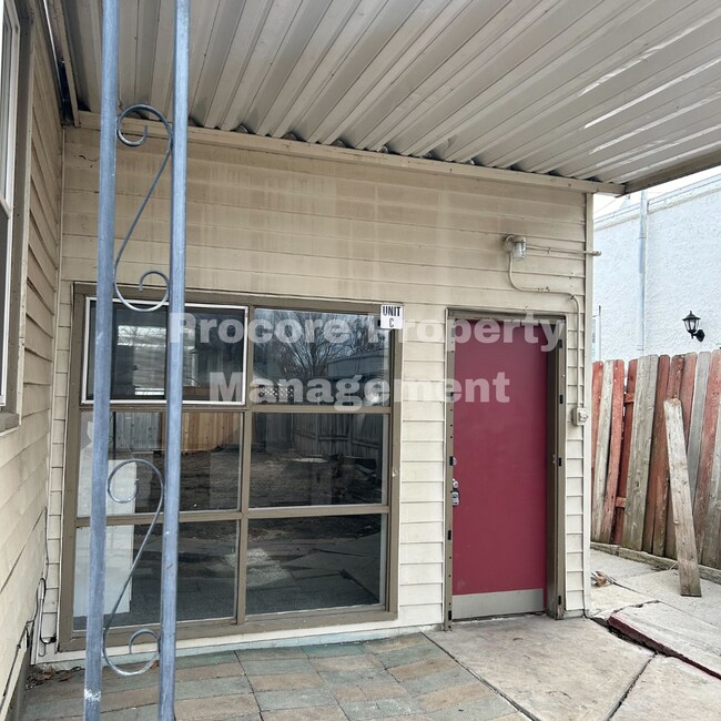 Foto del edificio - 303 Ivy St