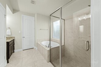 Building Photo - 28426 Asher Falls Ln