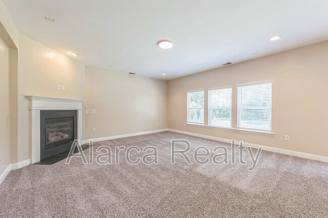 Building Photo - 4924 Cruz Bay Dr
