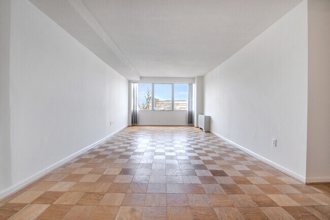 Foto del edificio - 1301 Delaware Ave SW