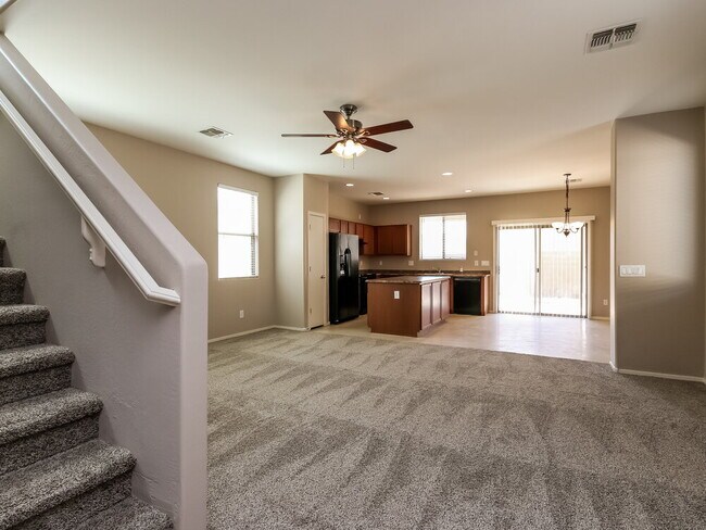 Building Photo - 15445 W Jenan Dr