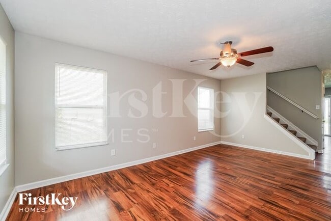 Building Photo - 3943 Winding Path Dr