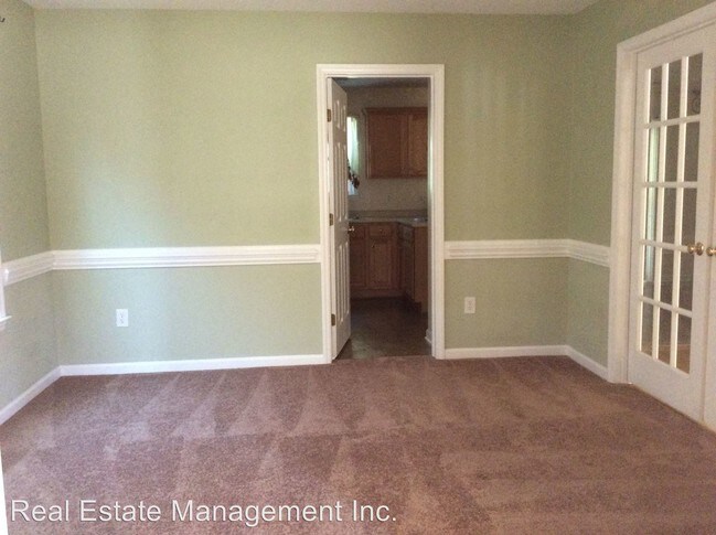 Foto del edificio - 106 Tucker Creek Ln