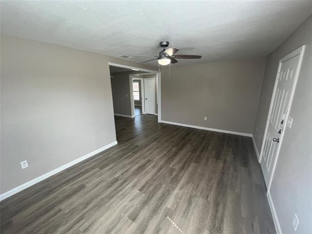 Foto del edificio - 8163 Bruton Rd