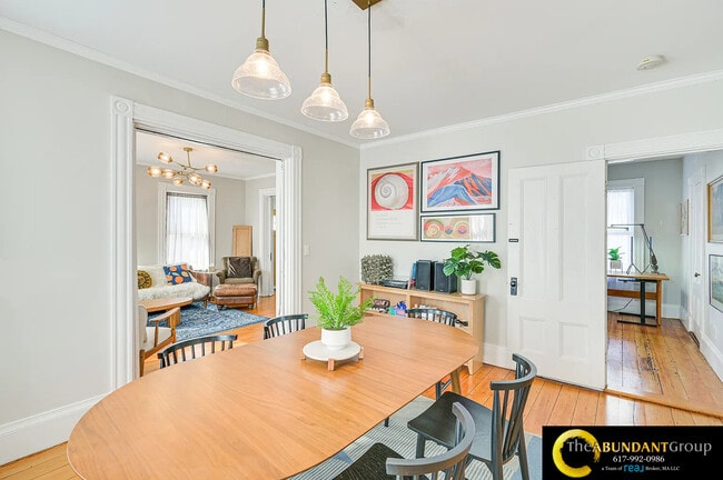 Foto del edificio - 44 Cottage St