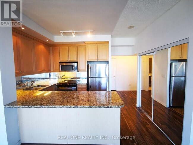 Photo du bâtiment - 628 Fleet St