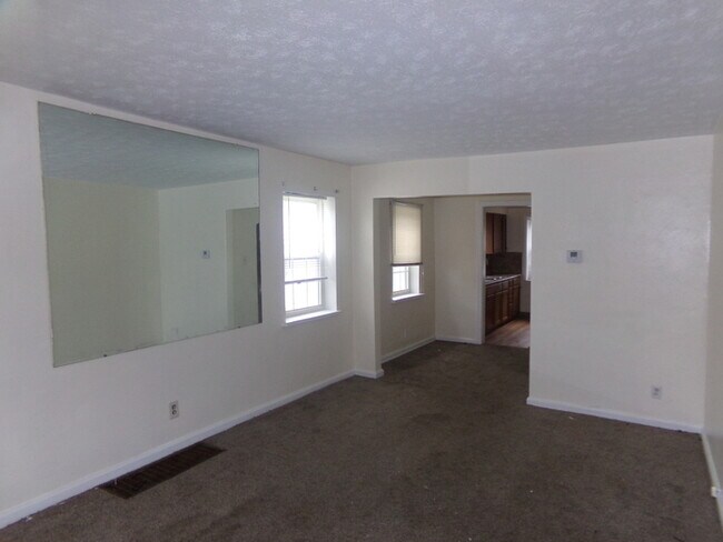 Foto del edificio - 3 Bed 1 Bath Cape Cod