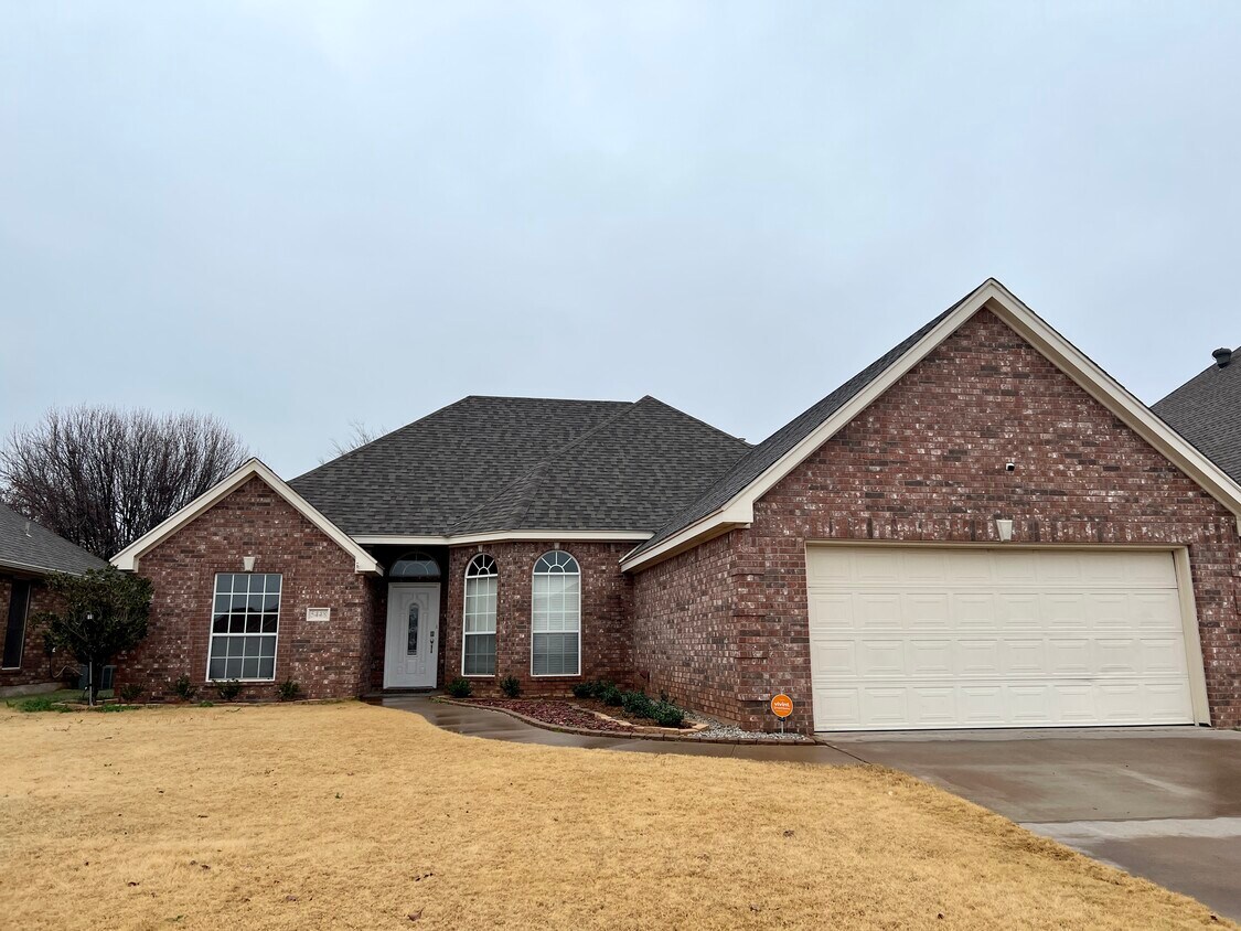 5448 Prairie Lace Ln, Wichita Falls, TX 76310 House Rental in Wichita
