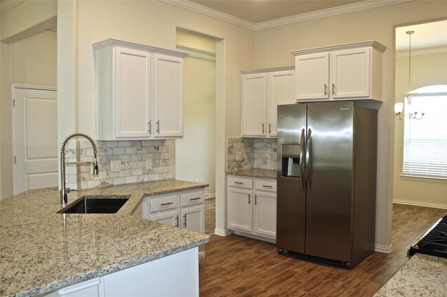 Building Photo - 4408 Mimic Dr